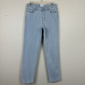 True Craft High Rise Straight Light Wash Denim Blue Jeans 6